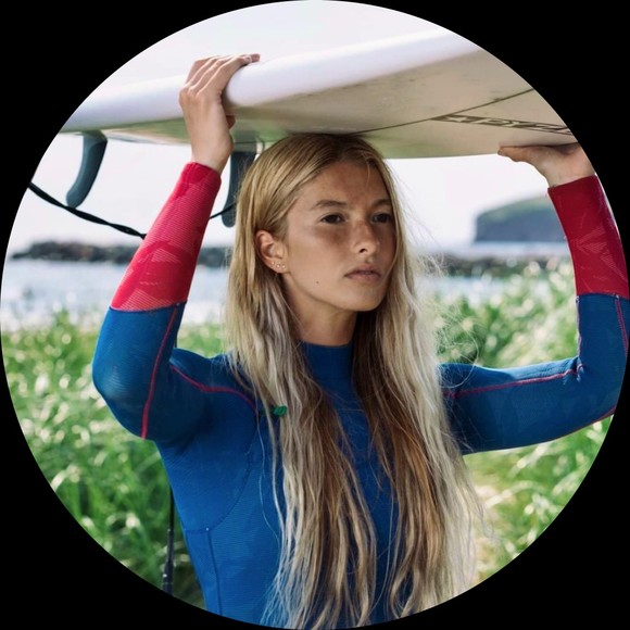 Meet your Posher, Alexandra - Picture 1 of 1